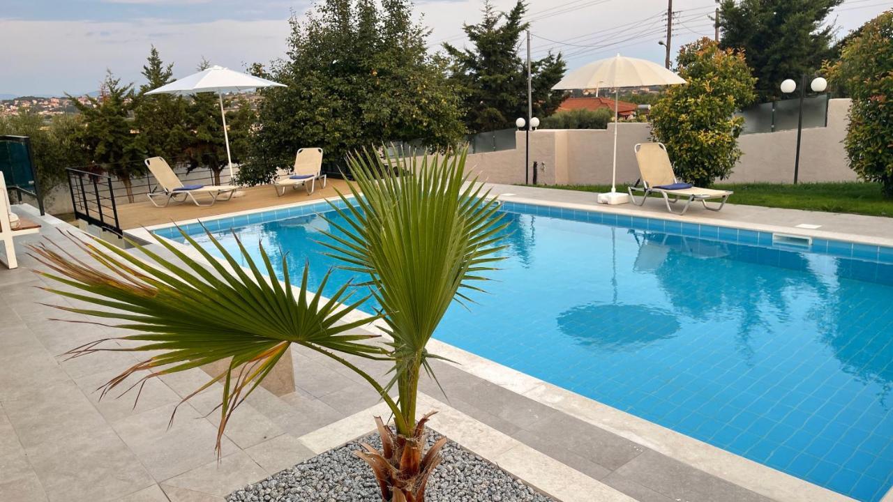 Serenity House Епаномі Екстер'єр фото