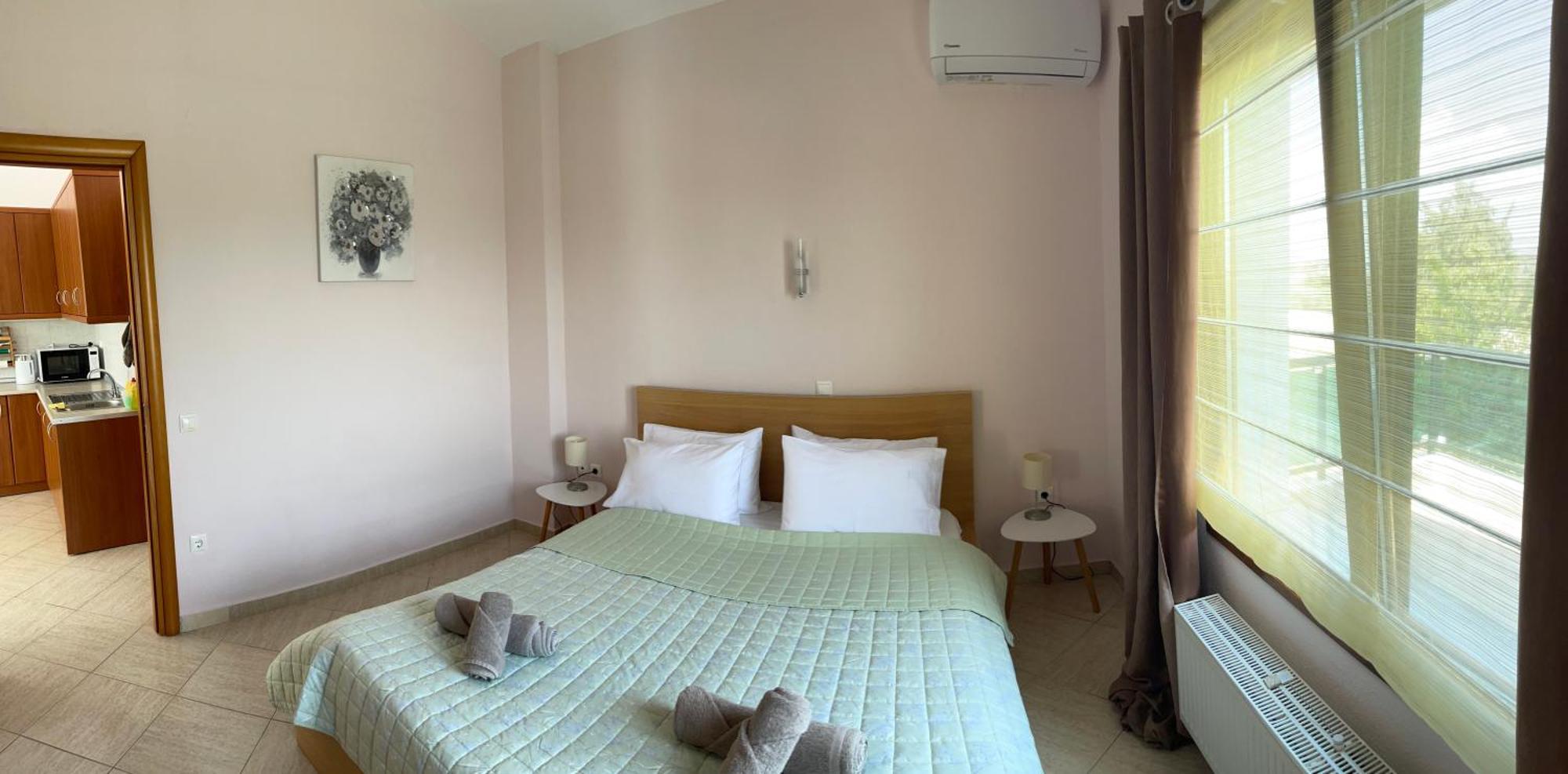 Serenity House Епаномі Екстер'єр фото